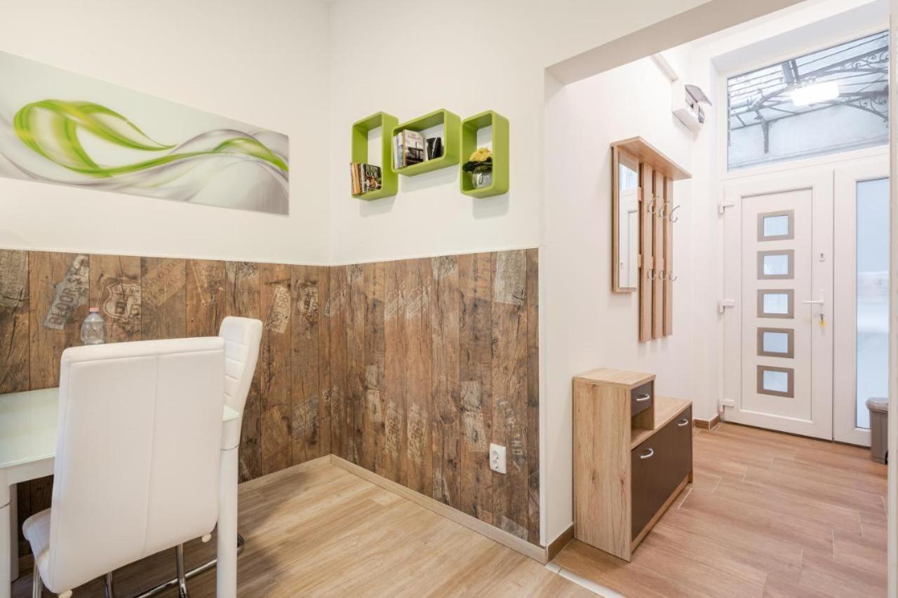 Silver Home Apartments In The City Centre 부다페스트 외부 사진